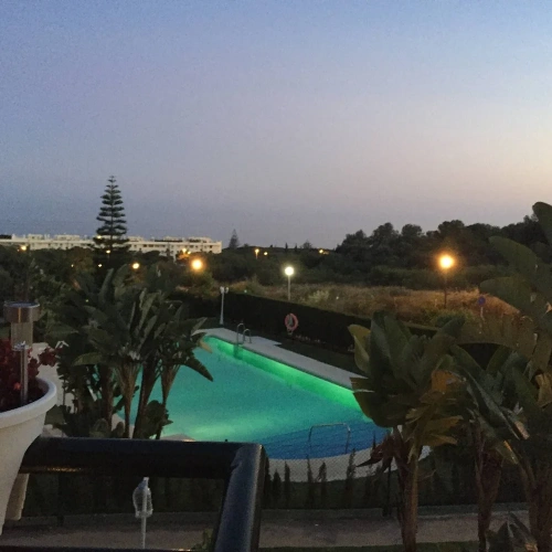 2 Bedrooms Apartment with balcony and with garden view