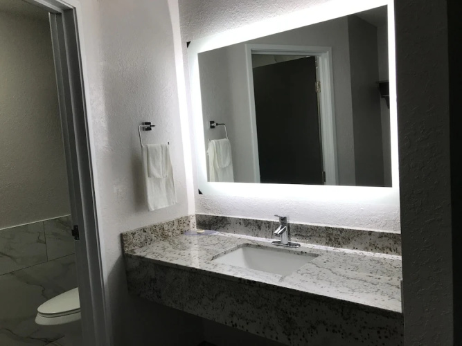 Americas Best Value Inn