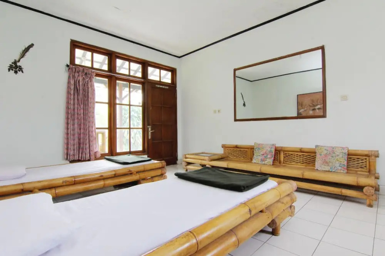 Vogels Hostel