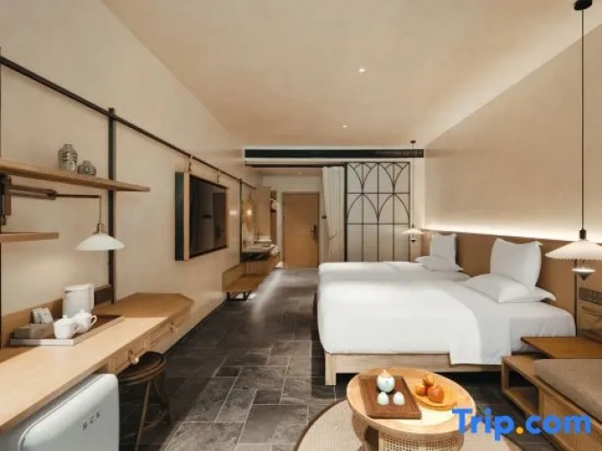 Deluxe Twin room with garden view