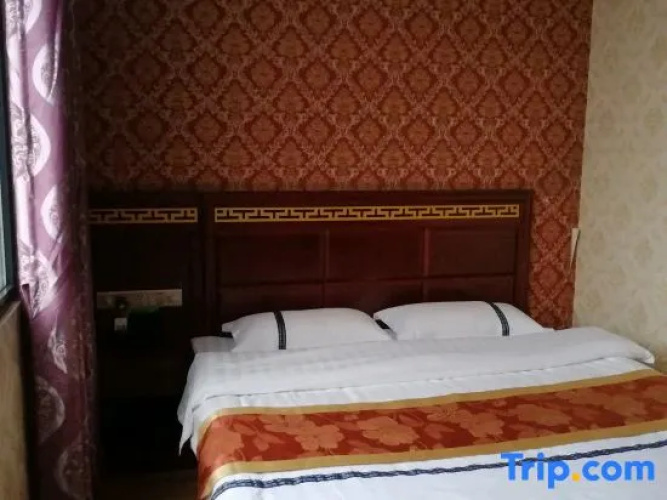 Funing Star Theme Hotel