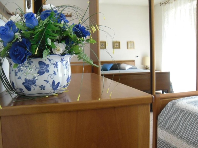 3 Bedrooms Apartment