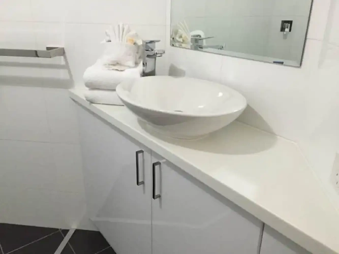 1 Bedroom Apartment with balcony