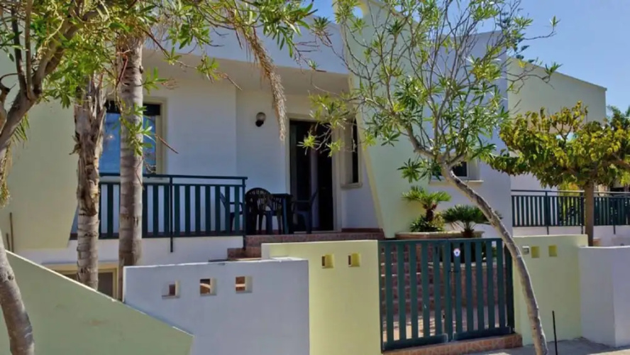 Villetta Torre Suda 2 - 6 Beds Just a few Meters From the sea