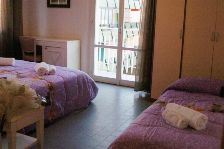 Standard Quadruple room