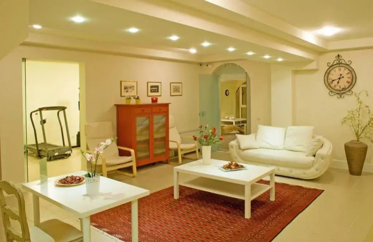 Anemolia Resort