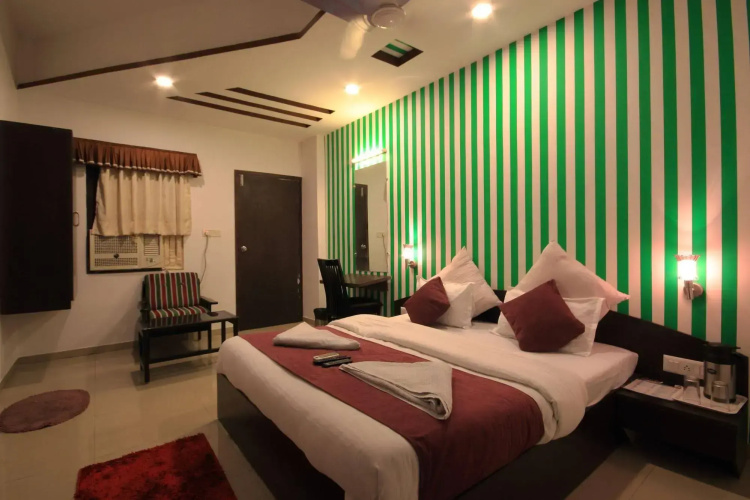 Hotel Crystal