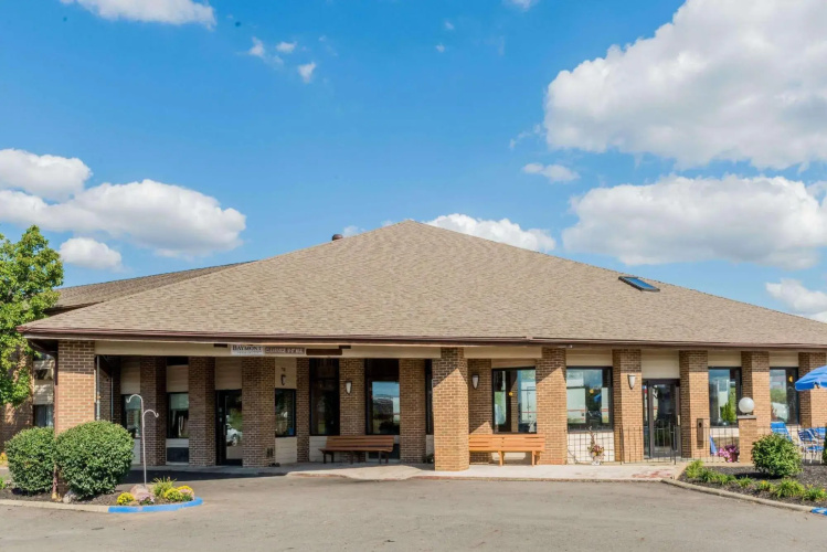 Baymont Inn & Suites Lancaster