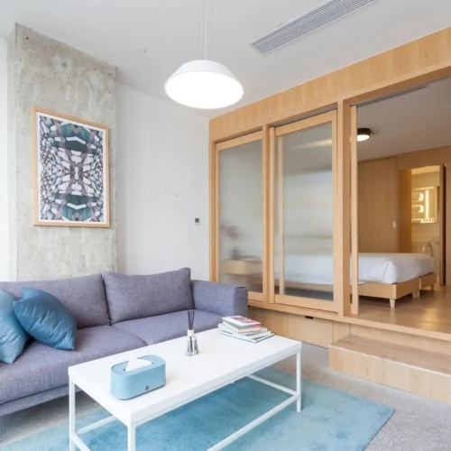 BaseLIVING Zhangjiang Serviced Apartment
