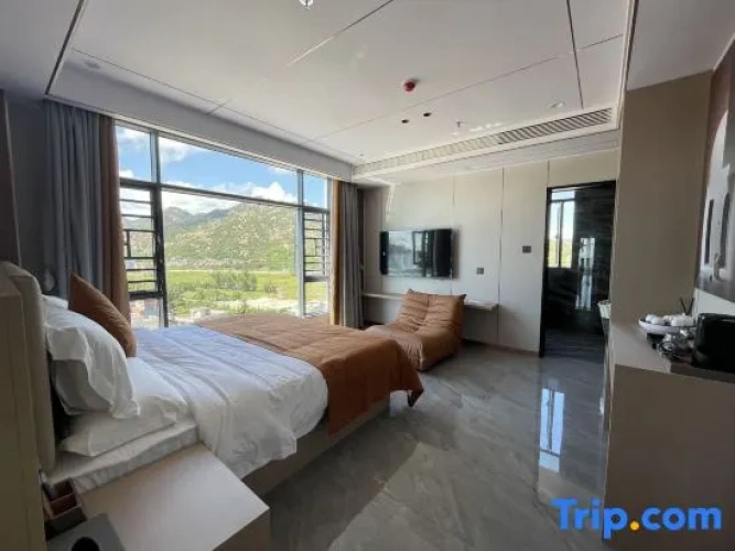 3 Bedrooms Suite with sea view