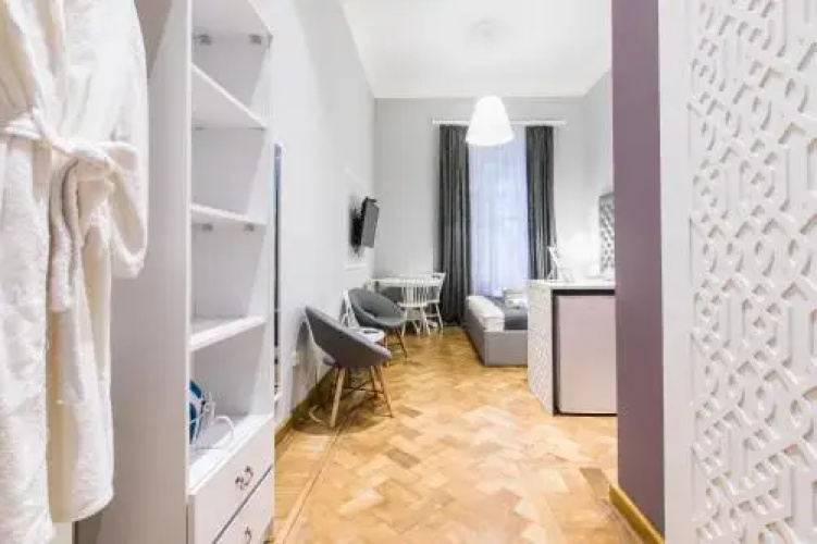 Kuxos Machabeli 1 Studio