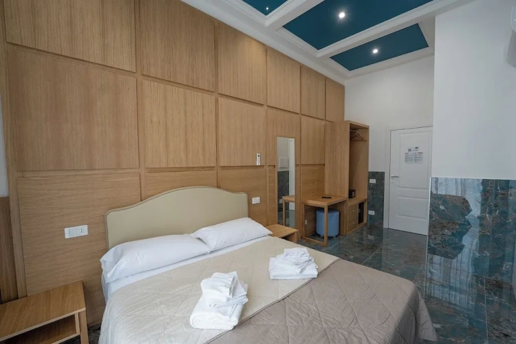 Family Suite with balcony and with city view