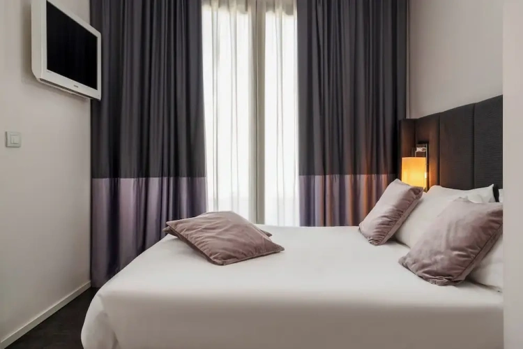 Standard Double room with balcony