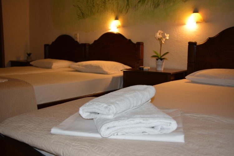 Standard Triple room with balcony