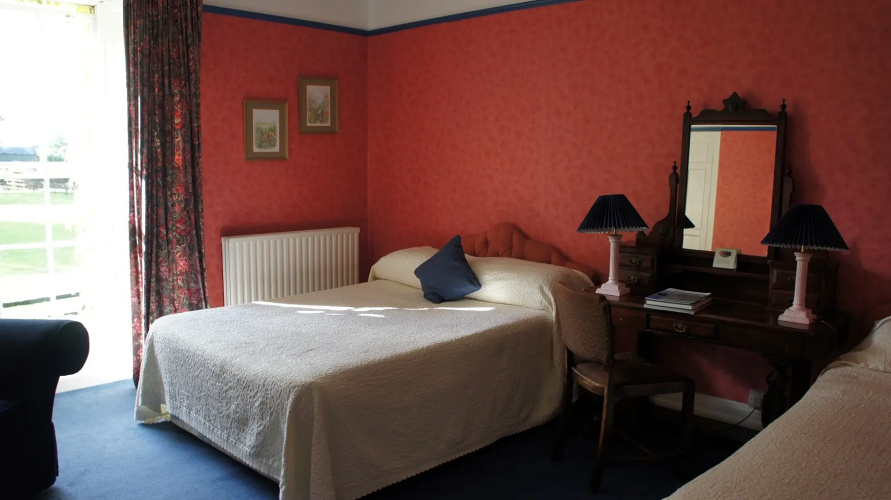 Bansha House
