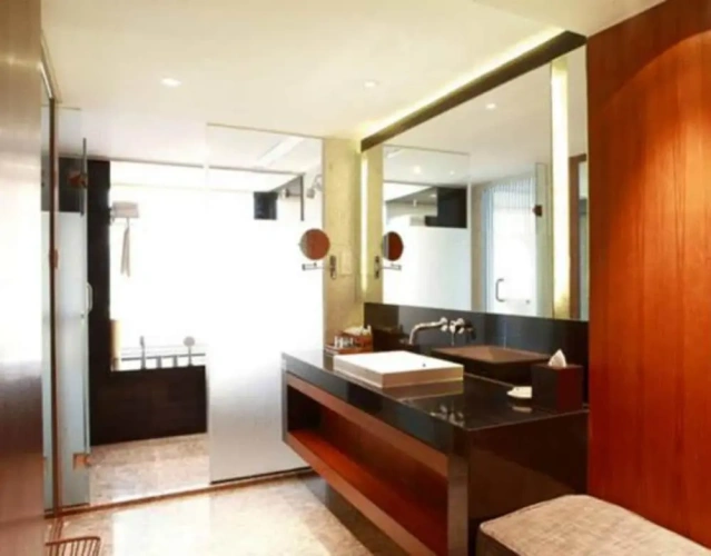 Deluxe Double room with balcony and with lake view