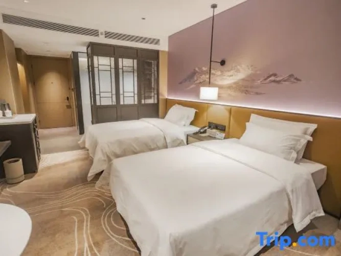 Premium Twin room