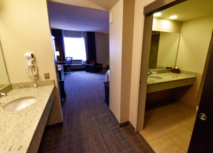 Canad Inns Destination Centre Health Sciences Centre