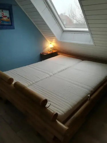 FEWO KIRA, direkt hinterm Deich