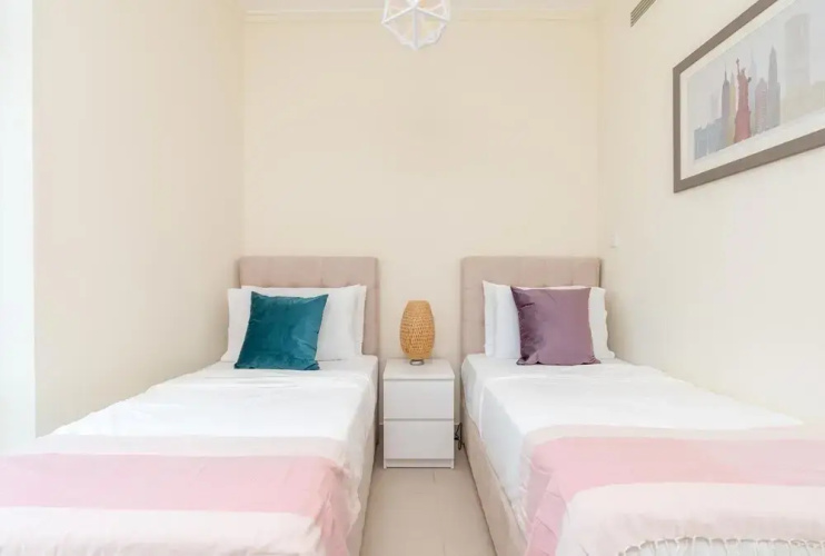 Lux BnB 2BD Amazing Burj View