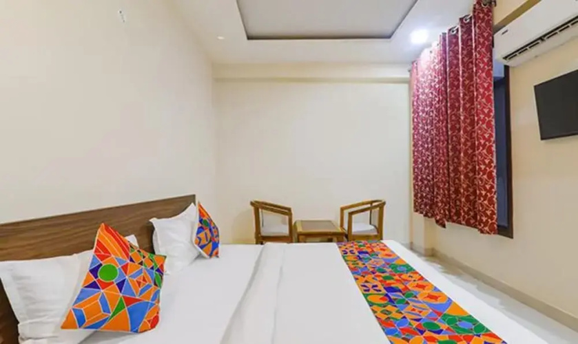 FabHotel The Gahmar Inn