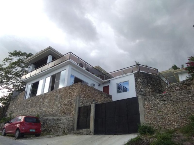 Seaview Mansion