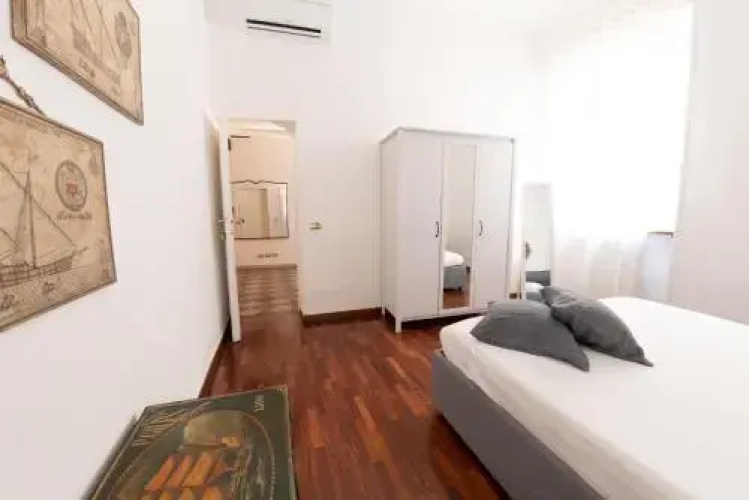 Piazza Firenze Apartment