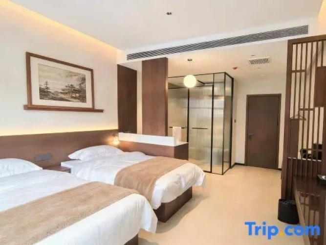 Premium Twin room