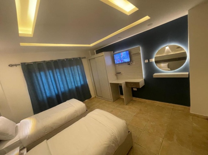 2 Bedrooms Suite