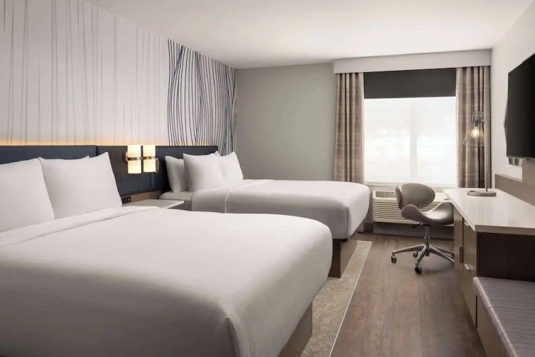 Standard Quadruple room