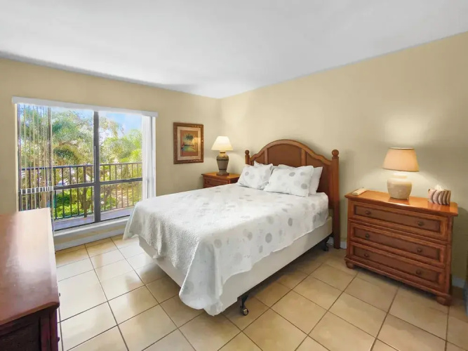 Bay Oaks - E53