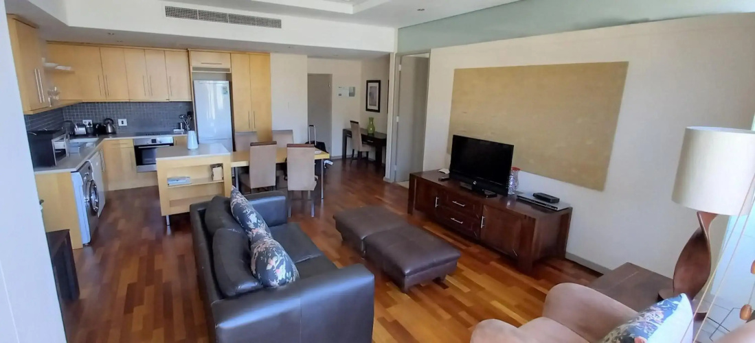 Modern, central, at 19th floor with amazing views