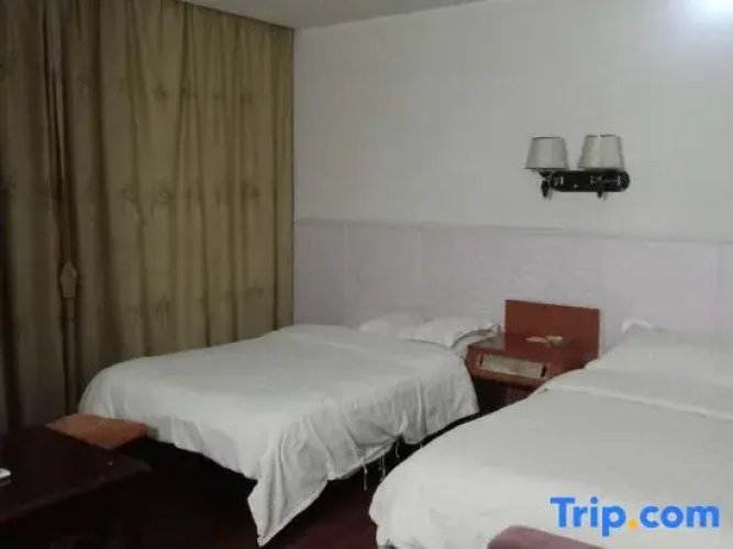 Yinhe Hotel