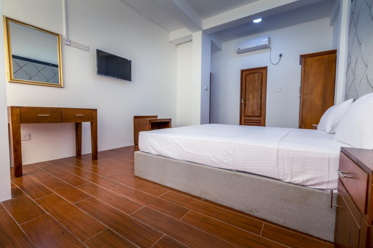 Deluxe Triple room