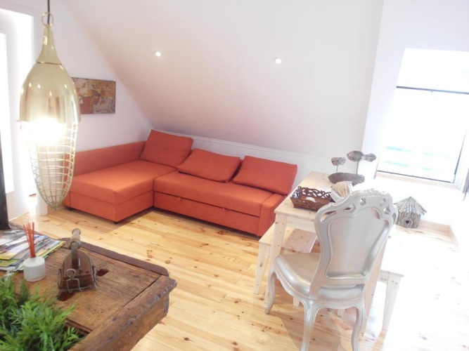 3 Bedrooms Apartment