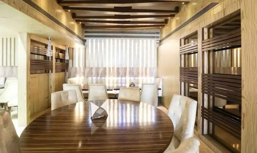 Treebo Select Grand Premier Suites