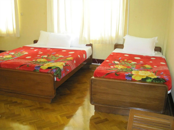 Golden Guest Inn