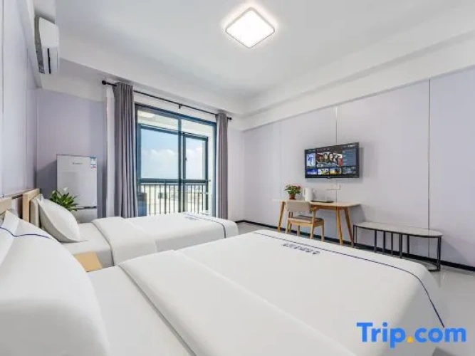 Luxury Twin room with balcony