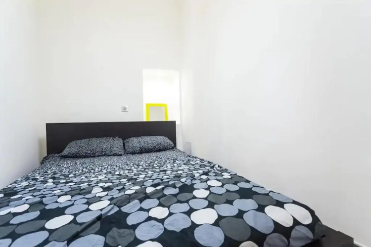 Feel Home - France 15