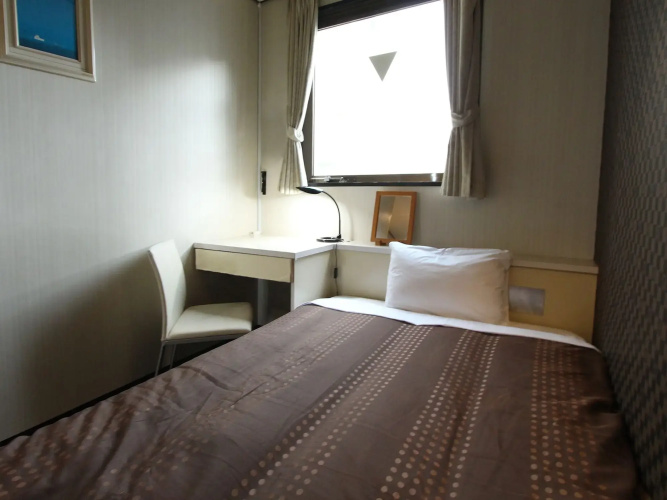 HOTEL LiVEMAX Shin-Osaka