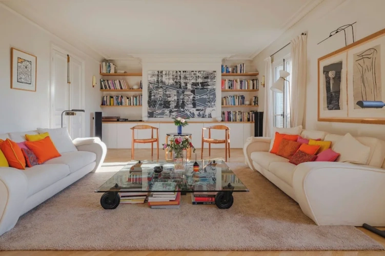 Luxury Apartment