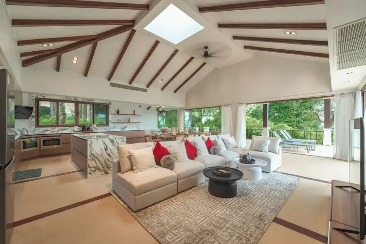 Sunrise 7BR Luxe Villa Sea View V151