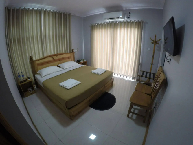 Golden Guest Hotel