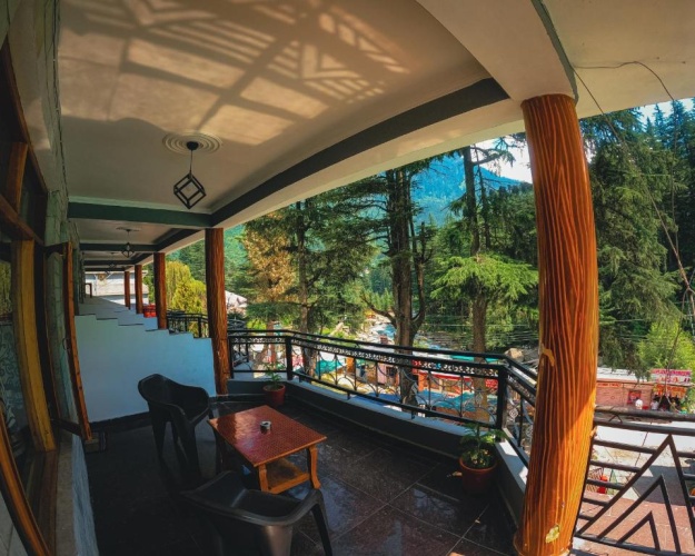 Standard Double room with mountain view
