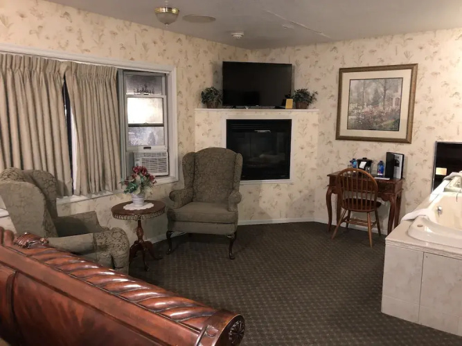 Afton House Inn