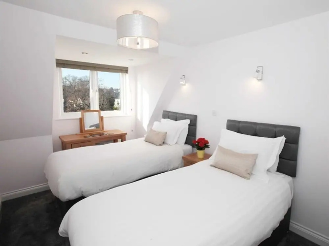 Austen's Luxury Apartments