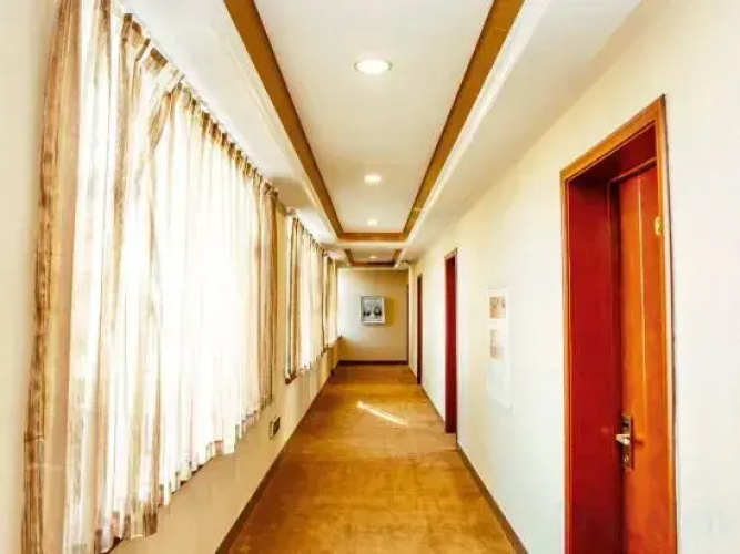 Ruisi city hotel
