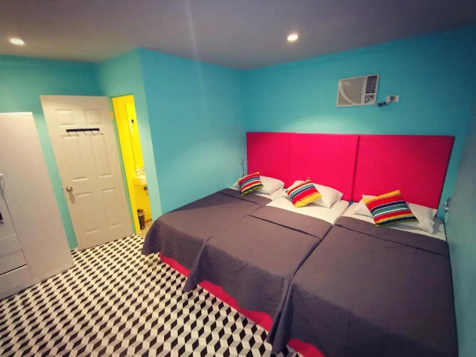 Standard Triple room