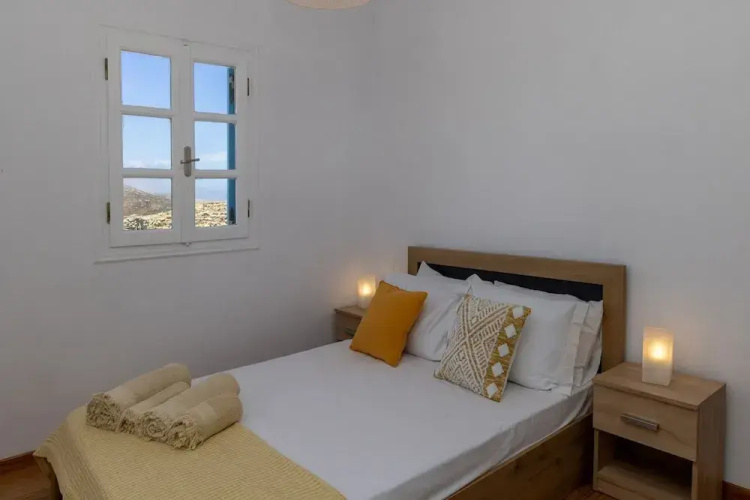 Akre Marlas Tinos