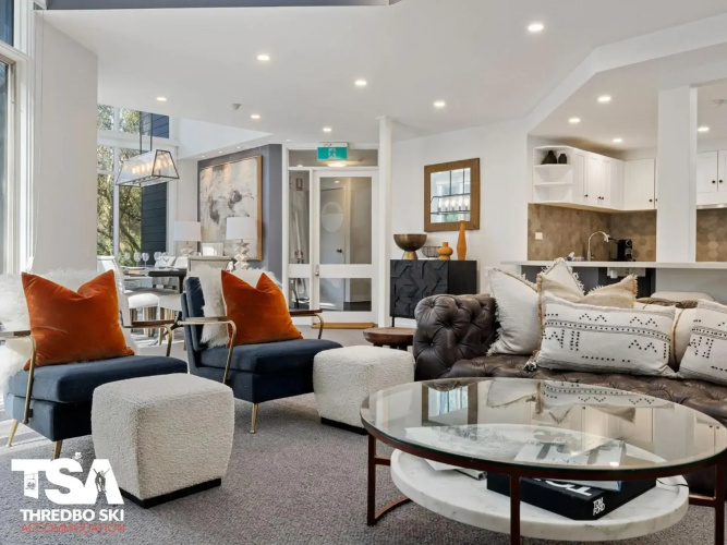 11 Mountain Drive